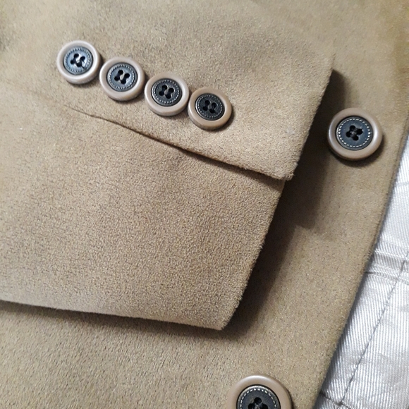 Andrew Fezza Suit coat - Picture 5 of 9